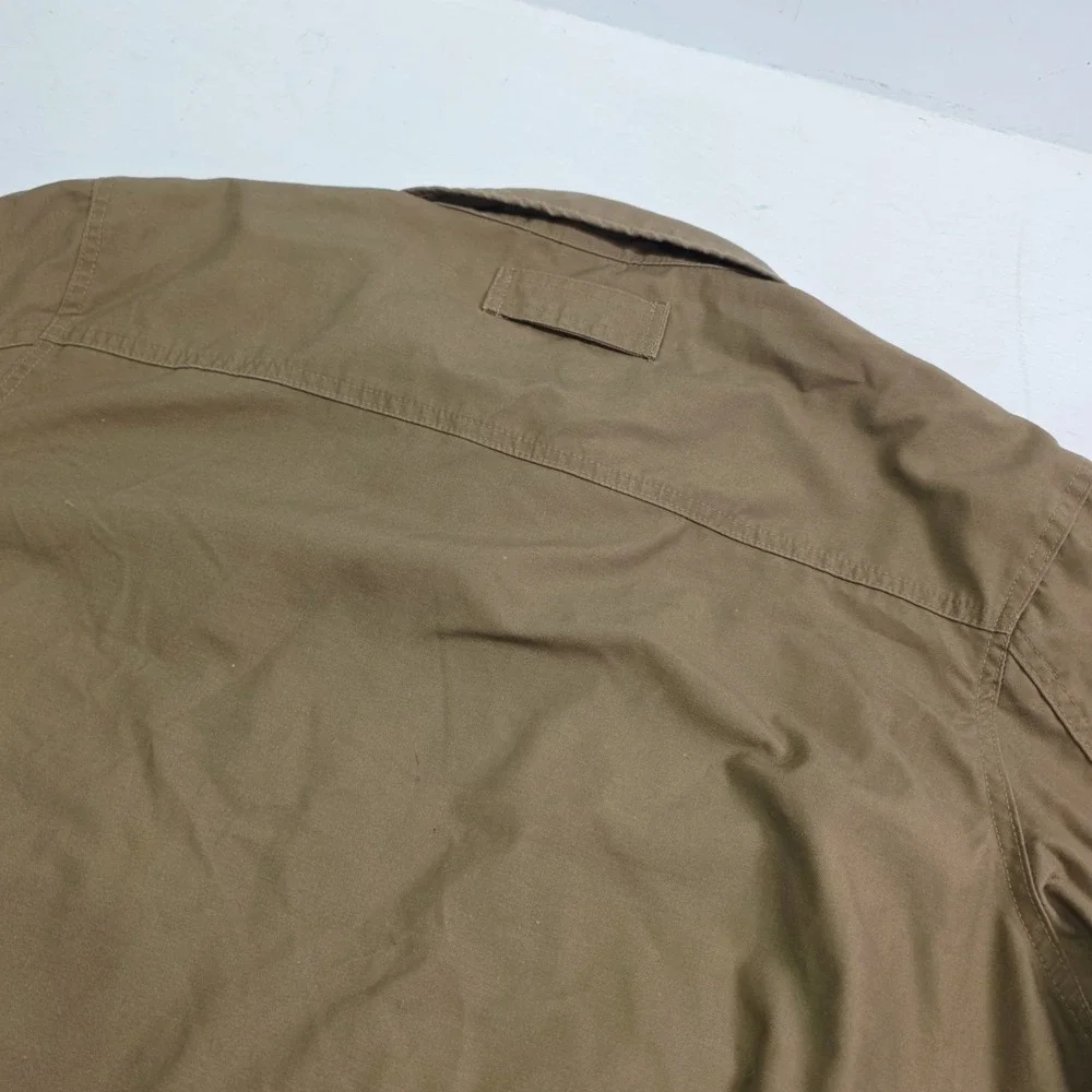 Rothco Lightweight Concealed Carry Jacket Multi Pocket Coyote‎ Tan USA Flag Sz M